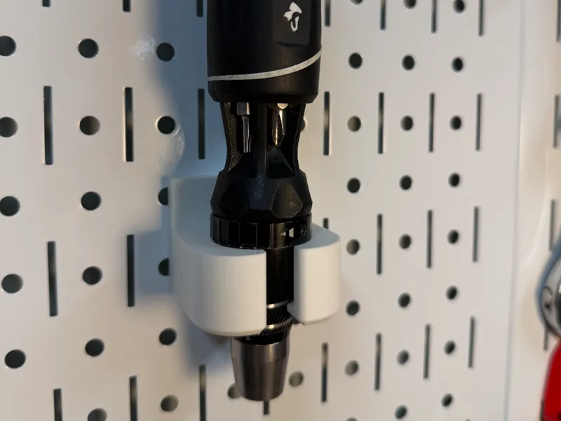 Sy's Peglock Husky ratcheting screwdriver holder
