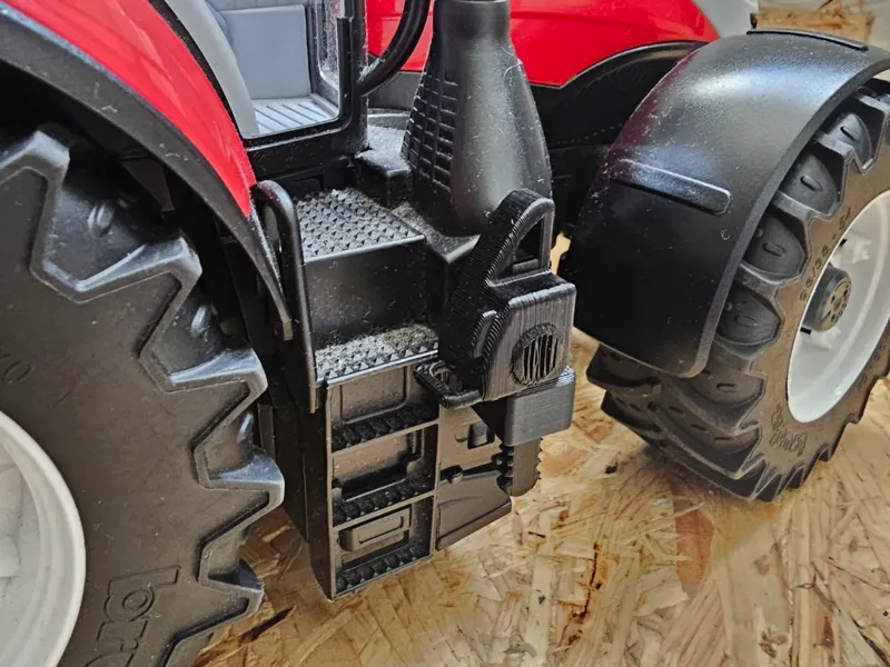 Bruder Motorsäge mit Halterung Universell