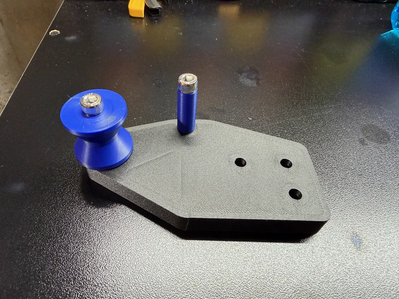 Model Default String Machine GLOPTIX Manual Crank Stringing Machine Diablo Mod - Free 3D Print Model ...