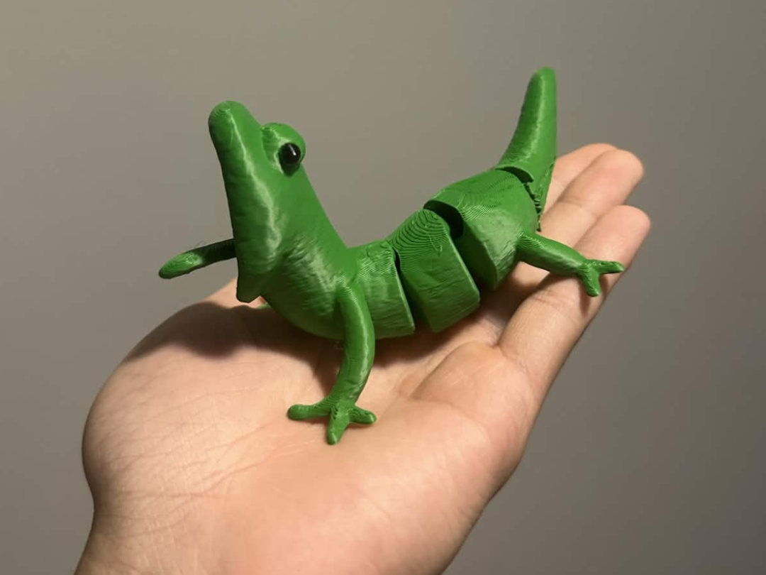 Flexi Tom the Lizard from Hoppers