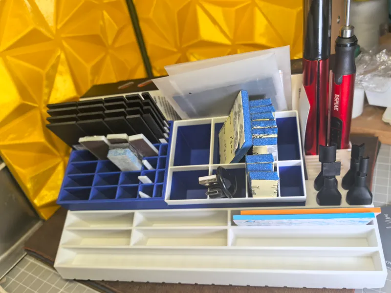 迪斯派模型打磨工具架