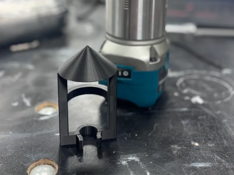 Makita router Center point