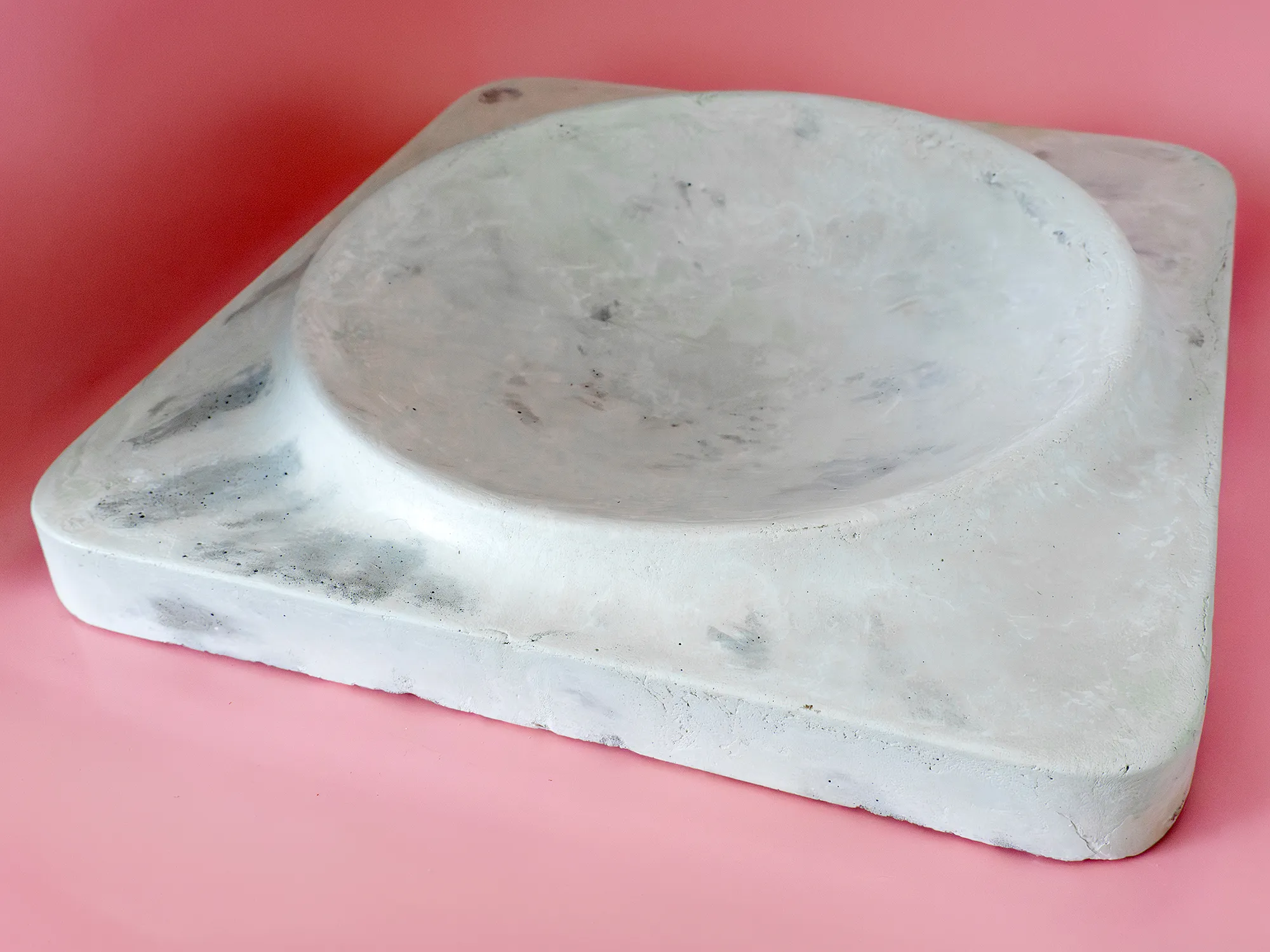 caste concrete pet bowl