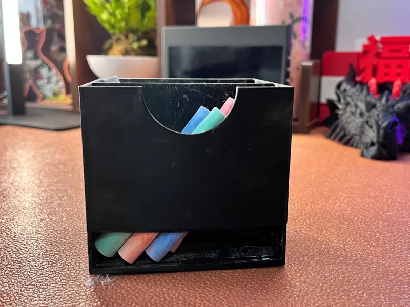 磁吸粉笔盒