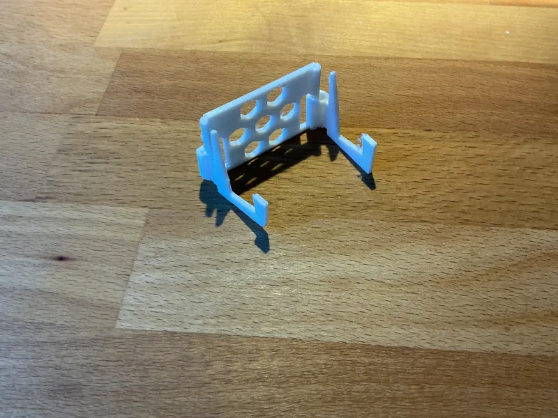 Phone stand v9