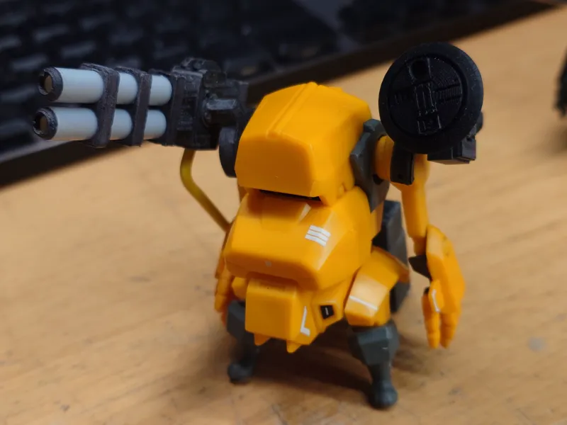 イズキャビン製（ガチャポン）なっちん用荷電粒子砲＆レドーム＆エネルギーパック　（なっちん：ランサー）
