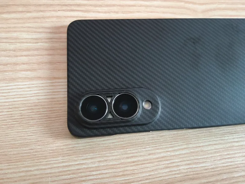 Samsung Galaxy S25 Edge Lens gap filler
