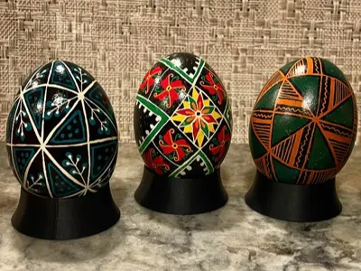 Simple Egg Stand