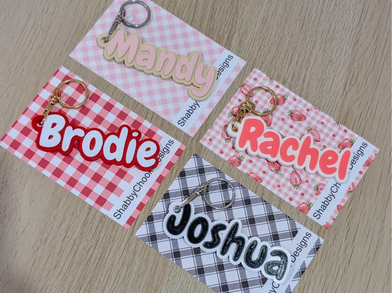 Parametric name keychain. Customise your own.
