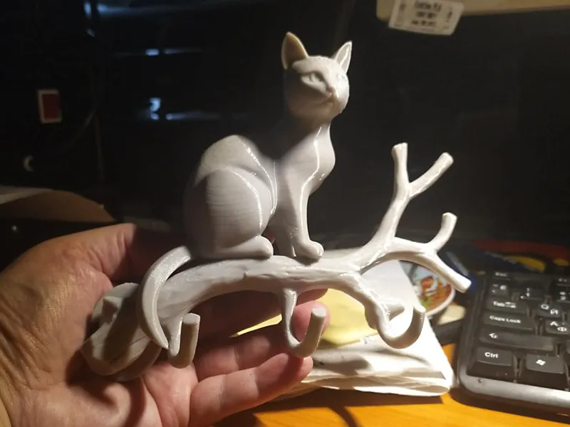 Cat on branch. Key holder
