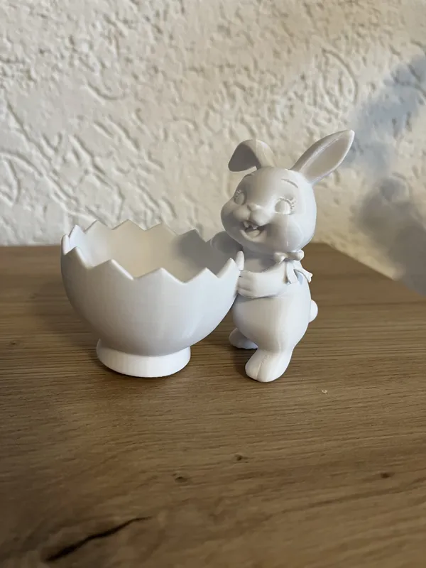 Cheeky Easter Bunny in Tilted Eggshell