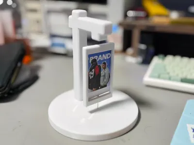 Magnetic Levitation Photo Frame