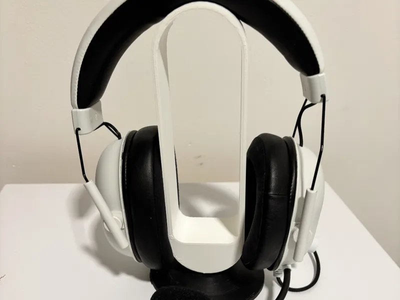 Headphone stand