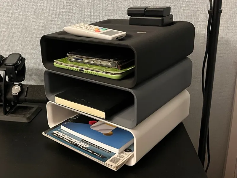 Stackable paper box