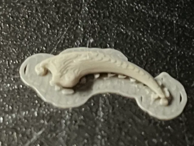 ps1 Flipped Raptor Claw Earring