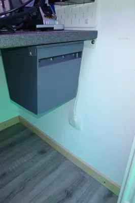 Under Desk Bin / Can (Improved)