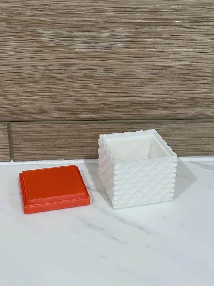 Diamond Box 3d Model Diamond patterned box - Free 3D Print Model - MakerWorld
