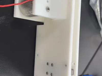 Vibration motor clamp