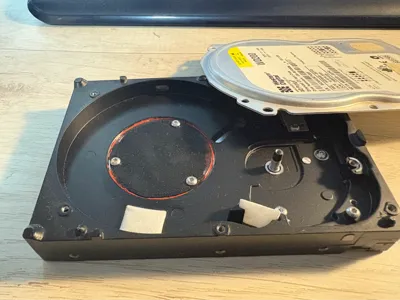 3.5" HDD Stealth Safe Box - Hidden Storage (hack)