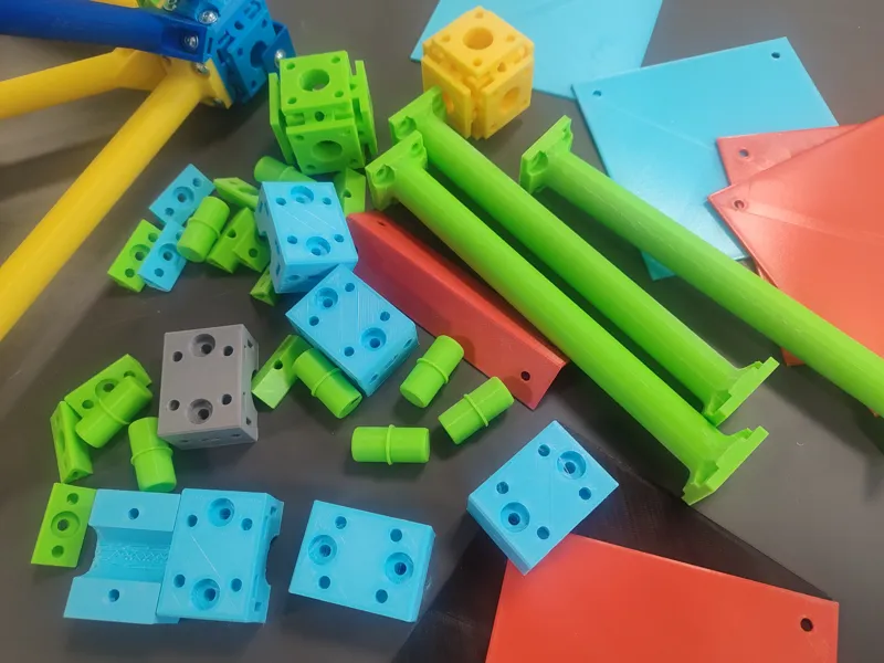 Building kit