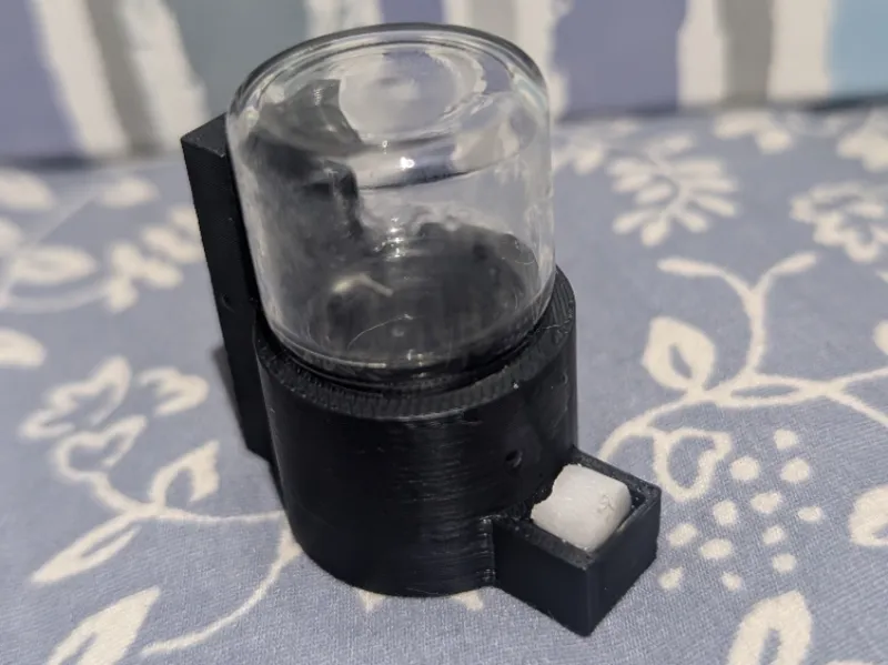 Jumping Spider Water Bowl