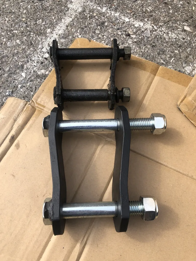 Leaf Spring Shackle, Compression Style