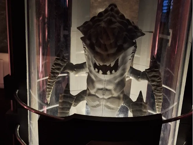 Helldivers 2 Mutant Larva Backpack