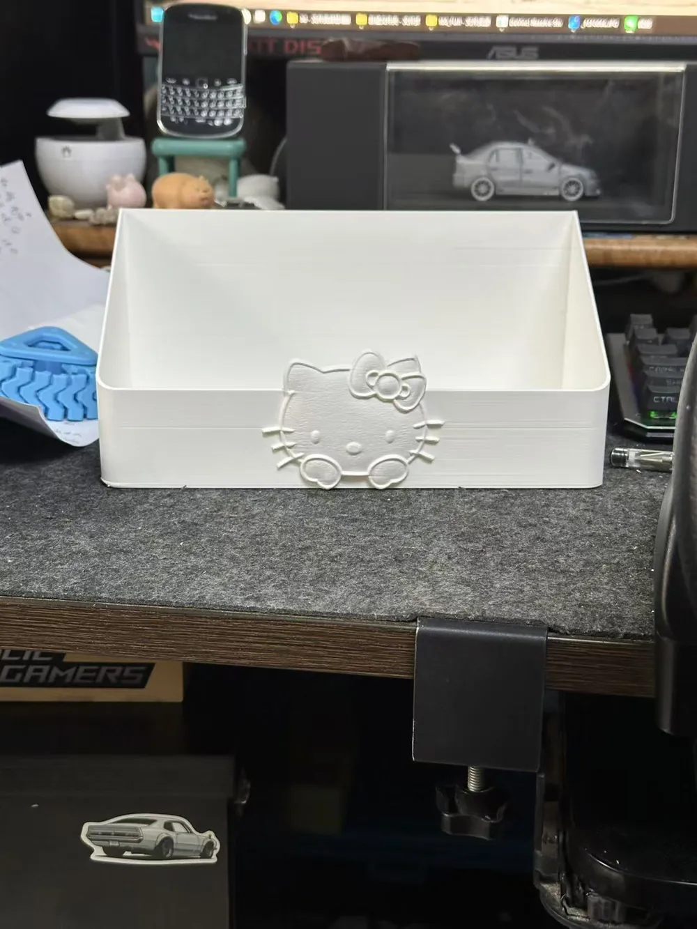 Hello Kitty storage box, pegboard, metal grid box - Free 3D Print Model ...