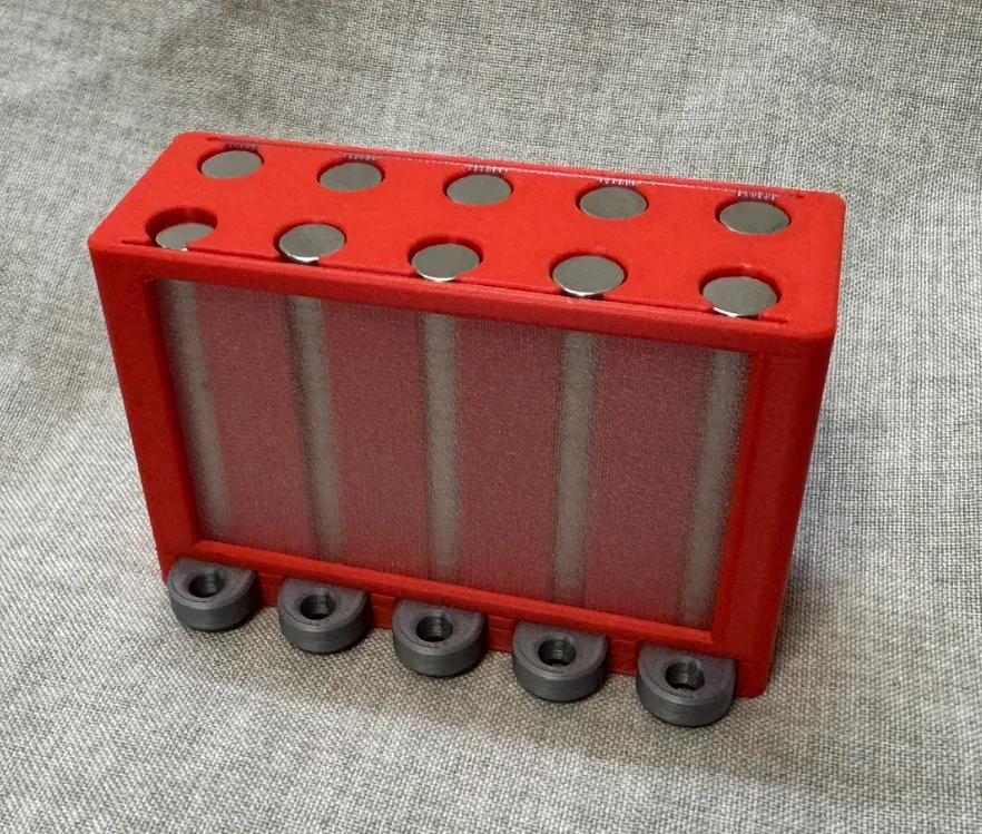 Pop-up Magnetic Storage Box - Free 3D Print Model - MakerWorld
