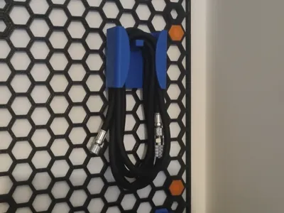 HSW airbrush hose/thick cable holder