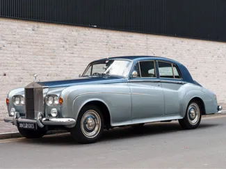 Rolls Royce silver Cloud. 