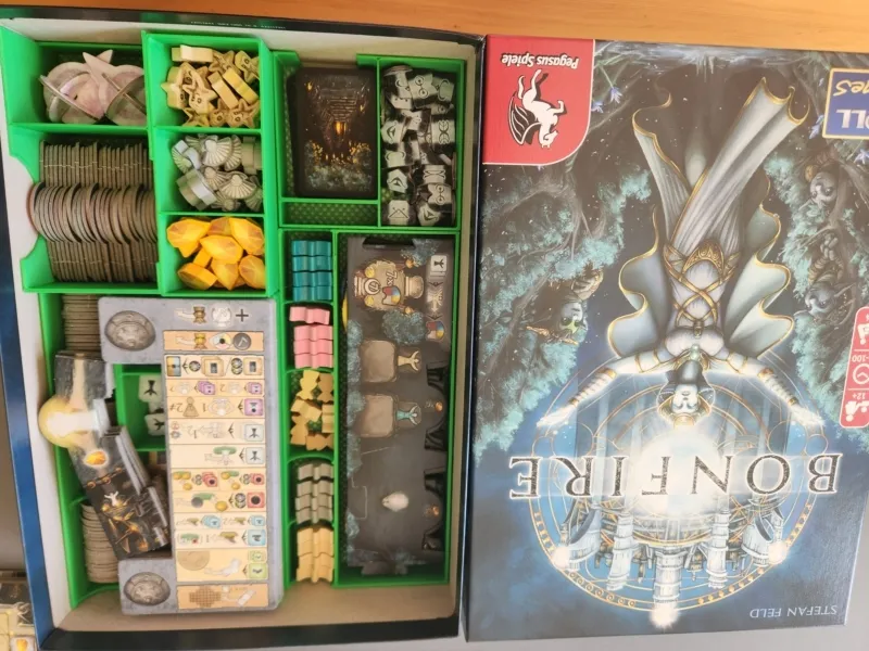 Bonfire insert  with expansion