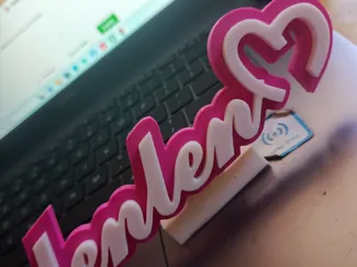 Table Name Plate