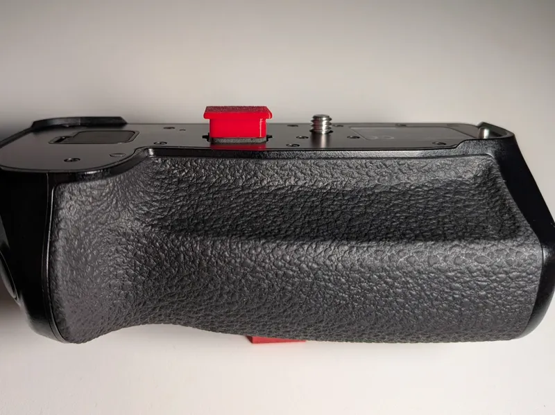 Panasonic G9 Battery Grip Terminal Cover