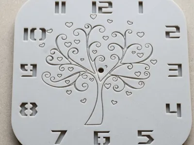 Elegant Heart Tree Wall Clock Face