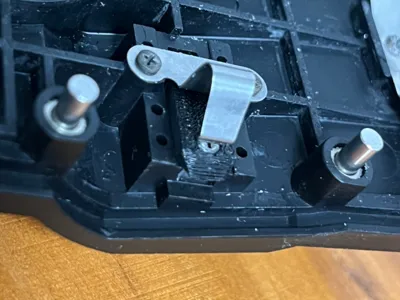 fijicazxm300 door latch