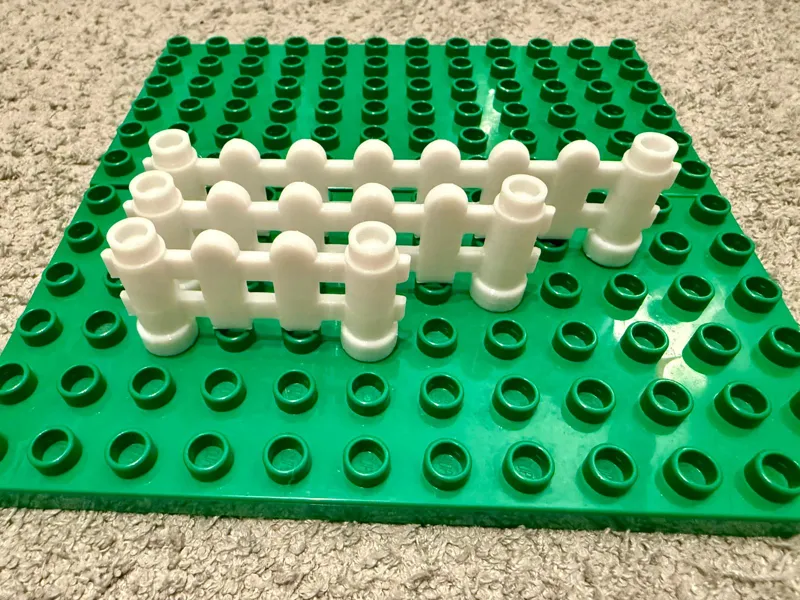 fully Duplo compatible classic fence (3 sizes)