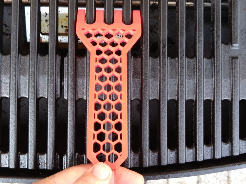 weber Q2800N scraper