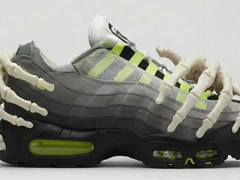 AirMax95骷髅手装饰
