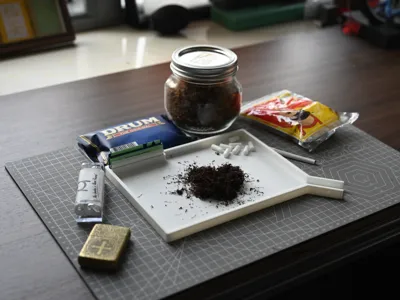 Tobacco Tray