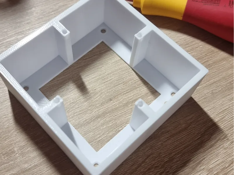 Stakdose box Socket box