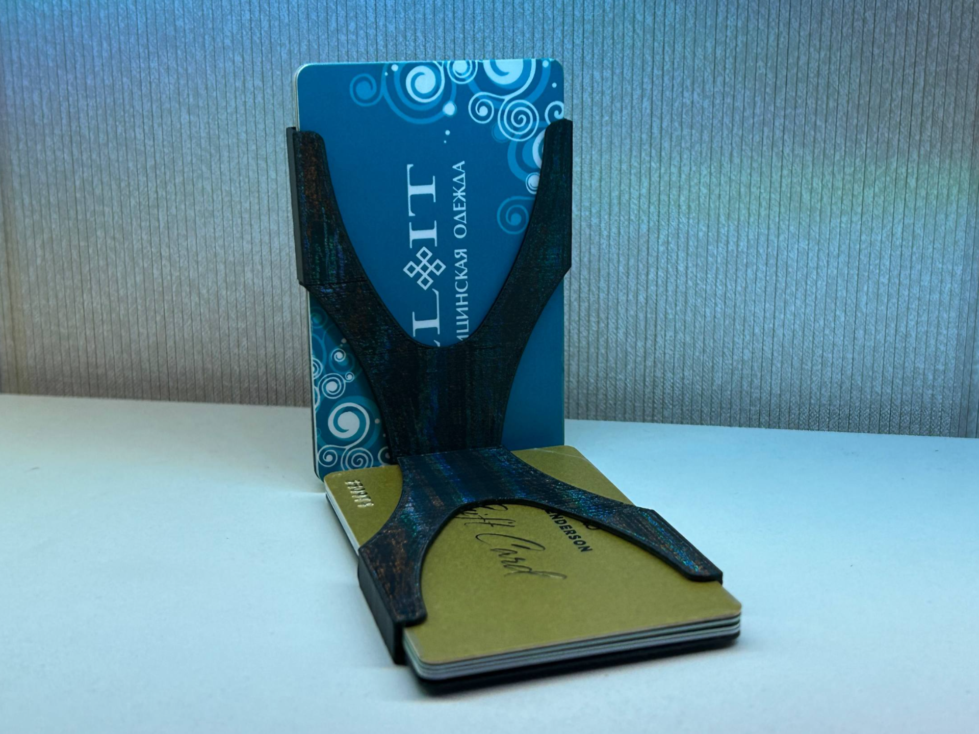 Card Wallet Slim Minimalist – Clip for Bank Cards