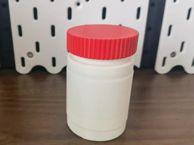 何晨光的瓶子