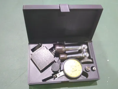 PIC&Magnet_Stand_Box