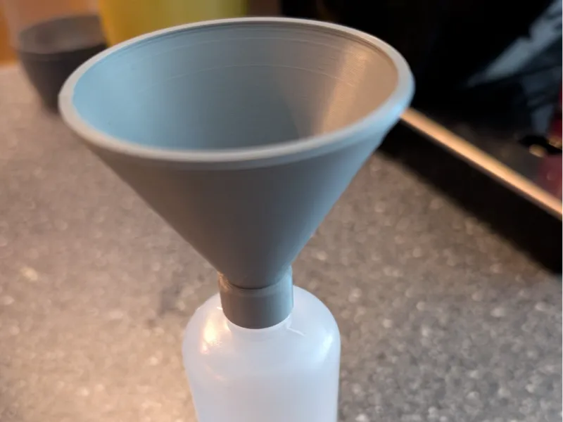 Trichter fü 90ml Liquid-Flaschen