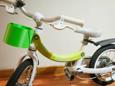 Children's bike basket/shopping basket for toys, tissues, water