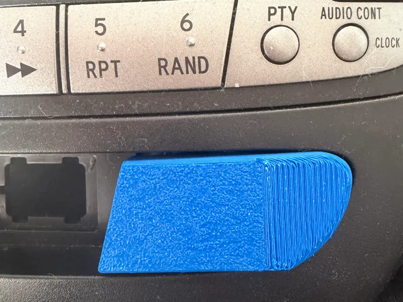 a blind plug for C1/Aygo/107 if the car is born AC