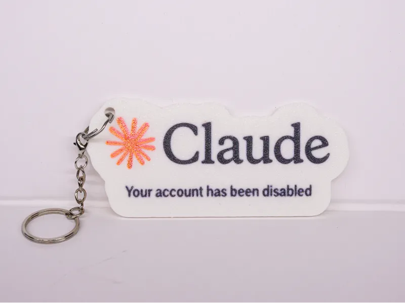 claude封号标牌
