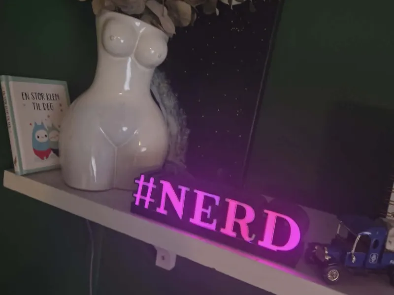 Decorative table lamp #NERD (NO AMS)