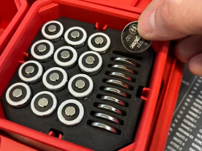Milwaukee packout battery holder